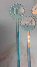Load and play video in Gallery viewer, drink stirrer
